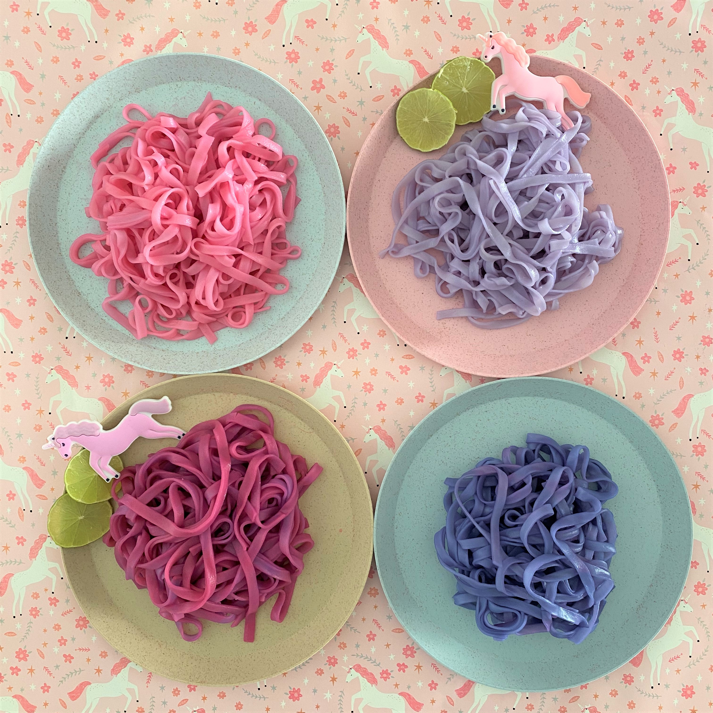 Different noodle colours