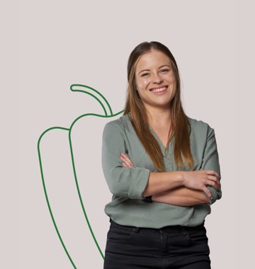 Crunch Bites Podcast Host Nicole